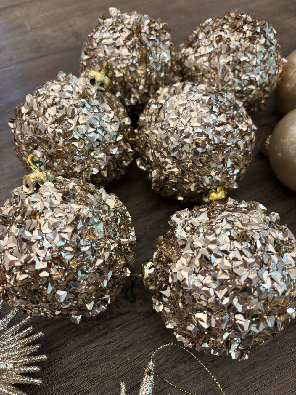 16 Gold Christmas Ornaments - Picture 4 of 5